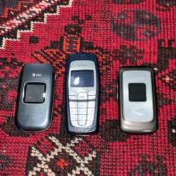 Three Vintage Cell Phones At&T Nokia And Samsung