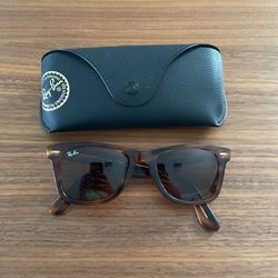 Ray Ban Wayfarer