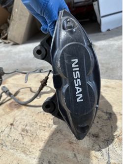 2009-2020 Nissan 370Z Front Right Passenger Akebono Brake Caliper & Line