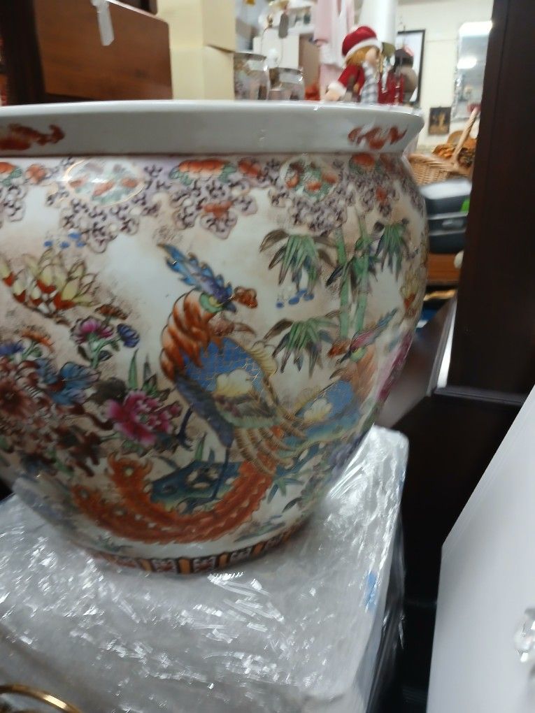 Porcelain Fish Bowl Planter 