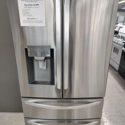 $1499(MSRP$3499, Save $2000) LG 4-Door French Door With Double Freezer Drawers and Water Dispenser