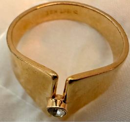 Vintage 18KT HGE Gold Electroplated Ring with Clear Stone