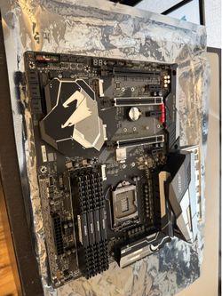 Gigabyte z370 Aorus Gaming 5 w/64 Gb RAM and thunderbolt 3