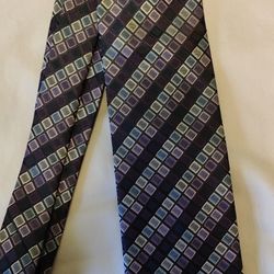 Like New Men's Alexander Julian Tie