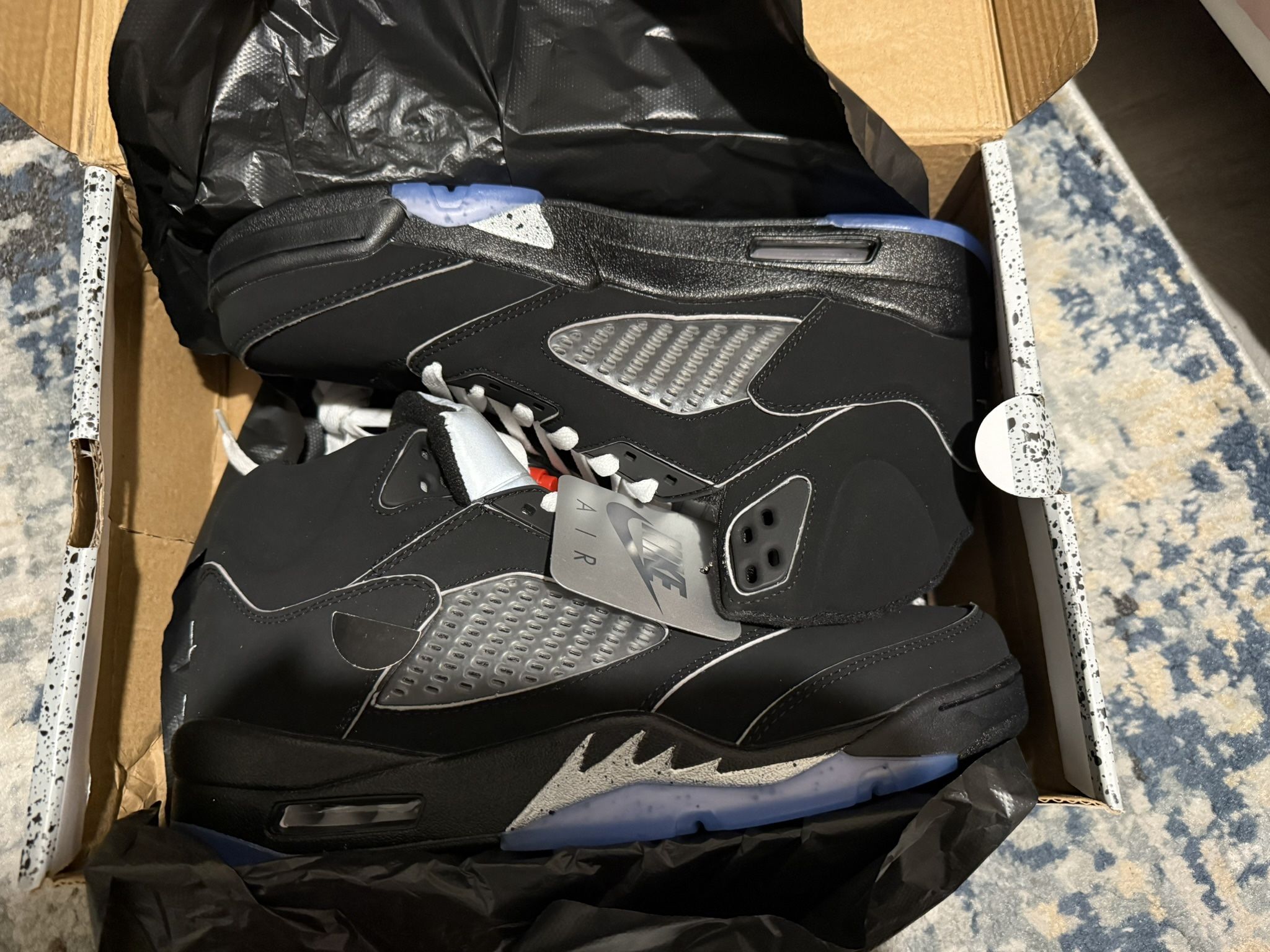 Kids Jordan’s Size 5.5Y