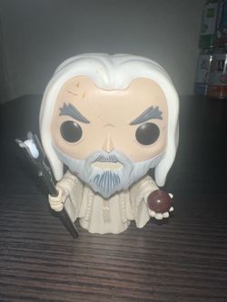 VAULTED OUT OF BOX Saruman Funko Pop #447 LOTR Lord Rings Movies Films Novels Villains Tolkien Lee