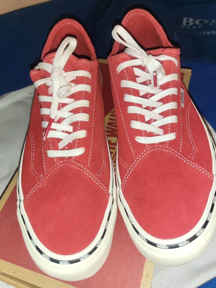 Vans Diamo Ni Size 10.5