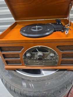 Record Player, CD Player, Radio 