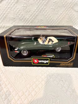 model Diecast Jaguar 1/18 model