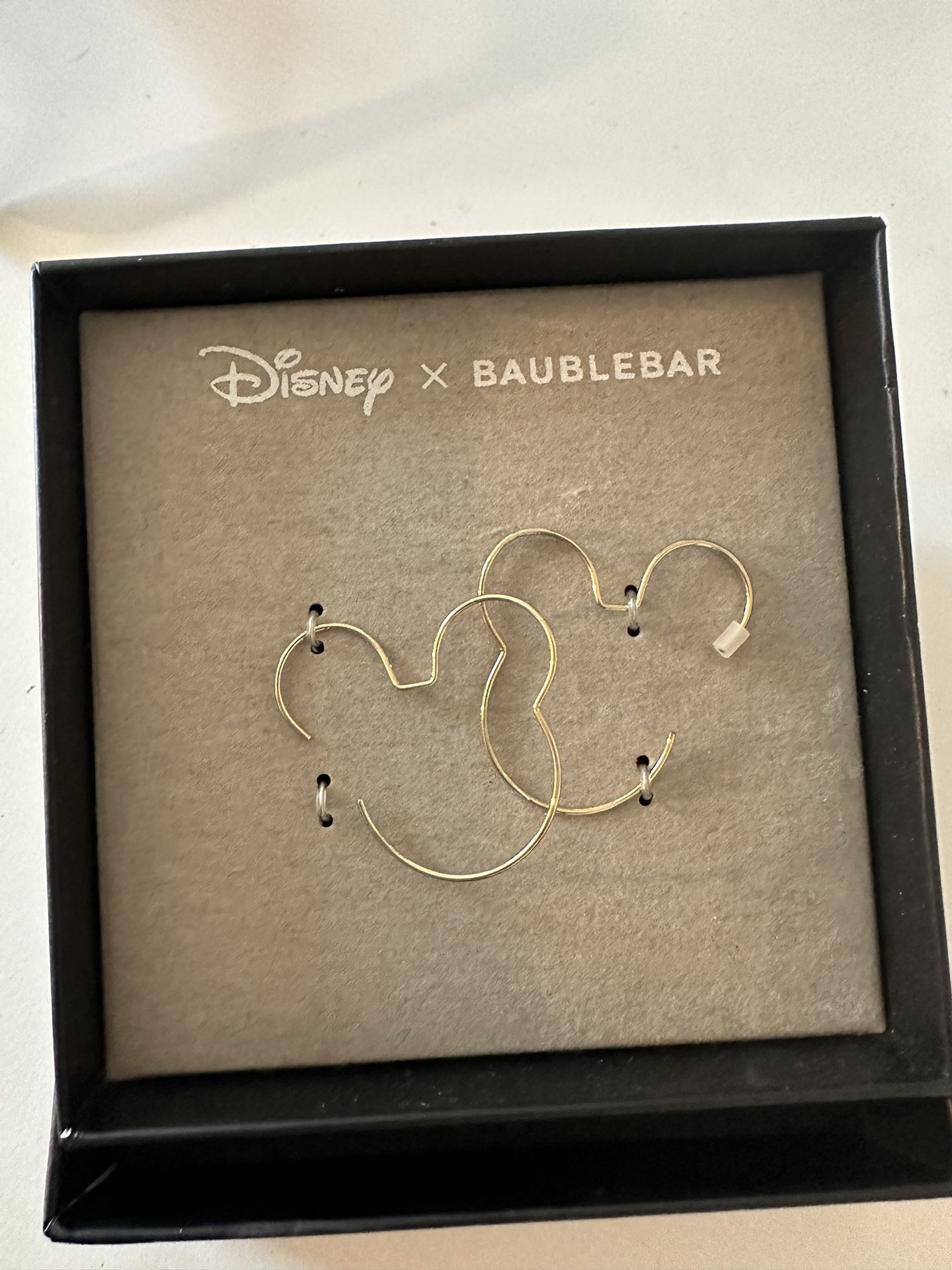 Disney x BaubleBar Mickey Mouse Outline Hoop Earrings in Gold