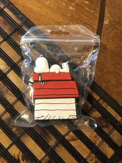 1st and 2nd gen AirPod cases