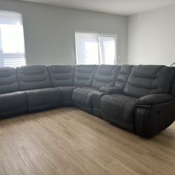 Sorreno Gray Couch From American Signature 