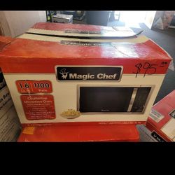 Magic Chef 1.6 cu. ft. Countertop Microwave in Stainless steel with Gray Cavity