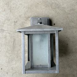 Outdoor Wall Light Fixture