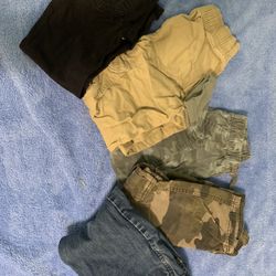 Pants/ Jeans 5T