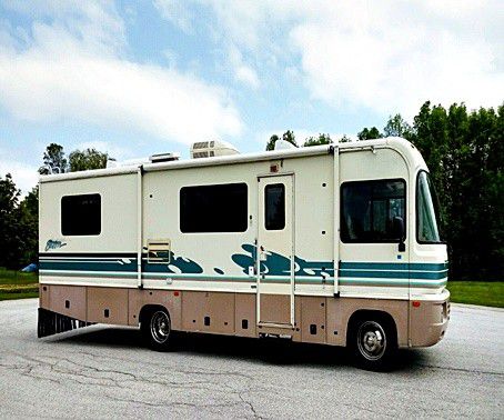 Photo 1995 camper fleetwood southwind in good condition