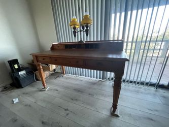Desk