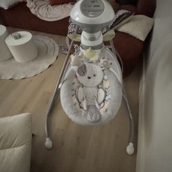 Graco Baby Swing