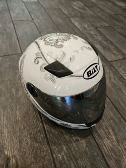 BiLT Full-Face Motorcycle Helmet
