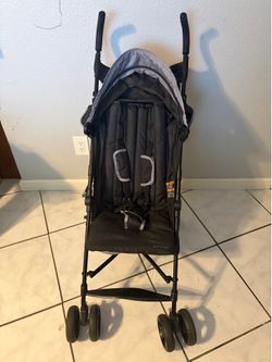 Black/Gray Umbrella Stroller