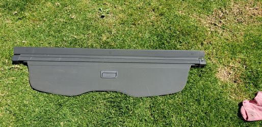 Rear Trunk Cargo Priviacy Cover Retractable OEM fits.Touareg, Audi Q 7, Porsche Cayenne