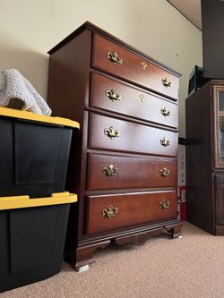 Solid Wood Cherry Dresser – 5 Drawer (Great Condition)