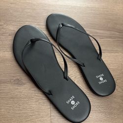 Shade & Shore Black Flip Flops