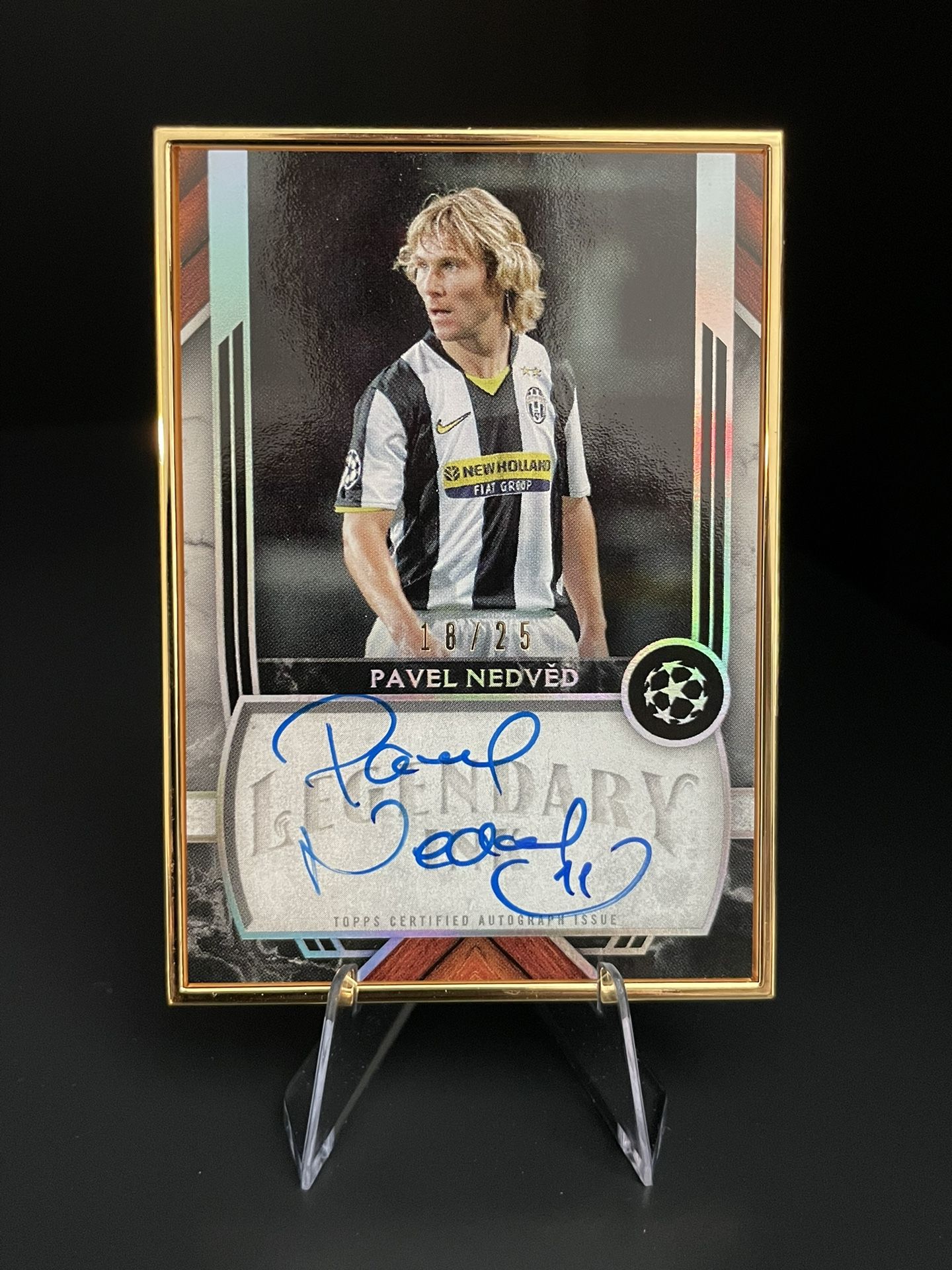Pavel Nedved | Gold Frame Autograph | 18/25 | 2023-24 Topps Museum