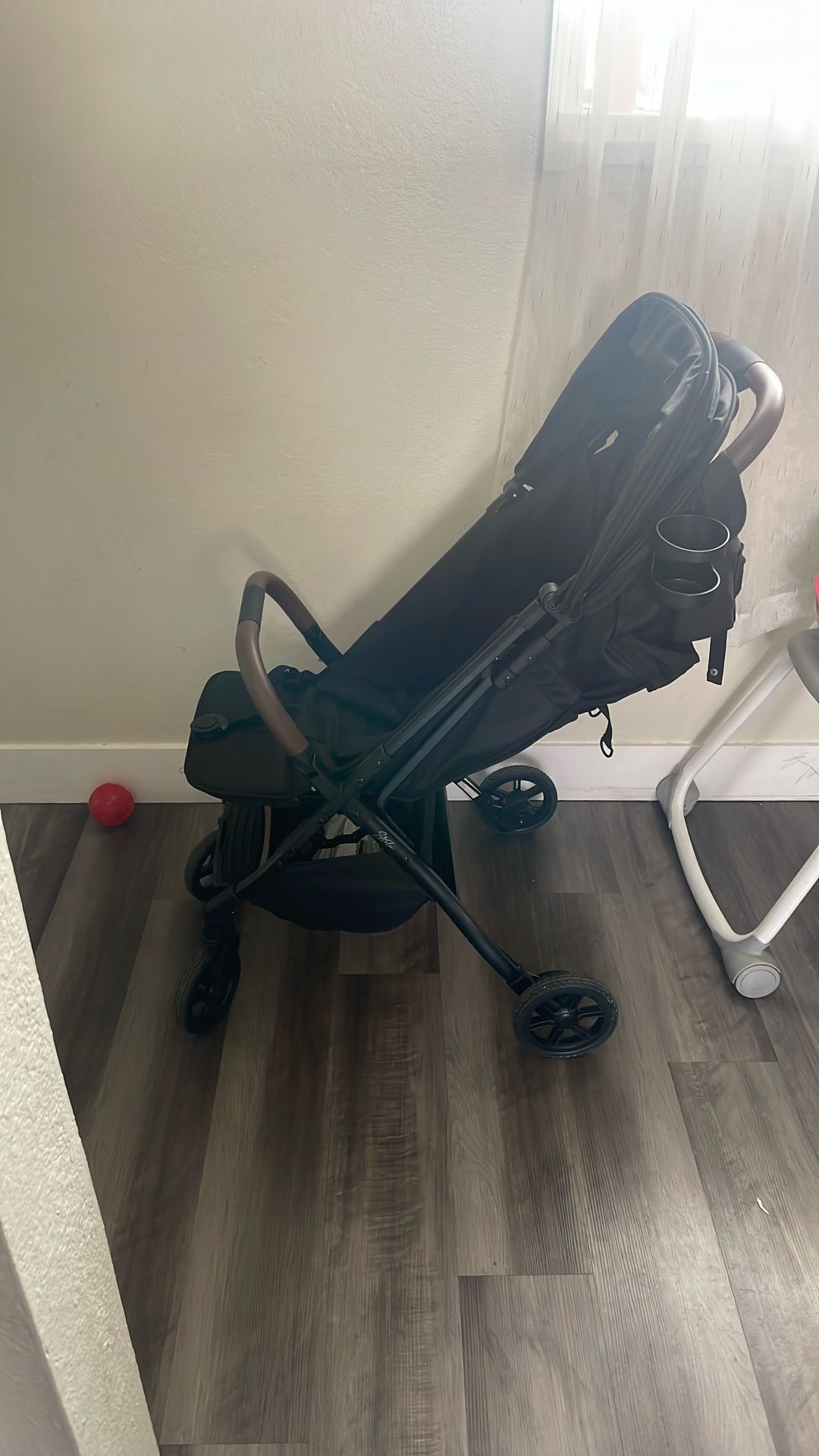 Lightweight Strolee Stroller $65.00