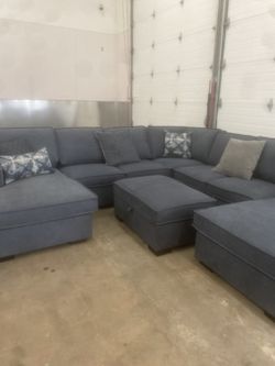 New Blue Sectional With Pop Up Bed Free Delivery 