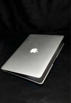 Apple MacBook Air 13” i5/8GB/256GB SSD $180