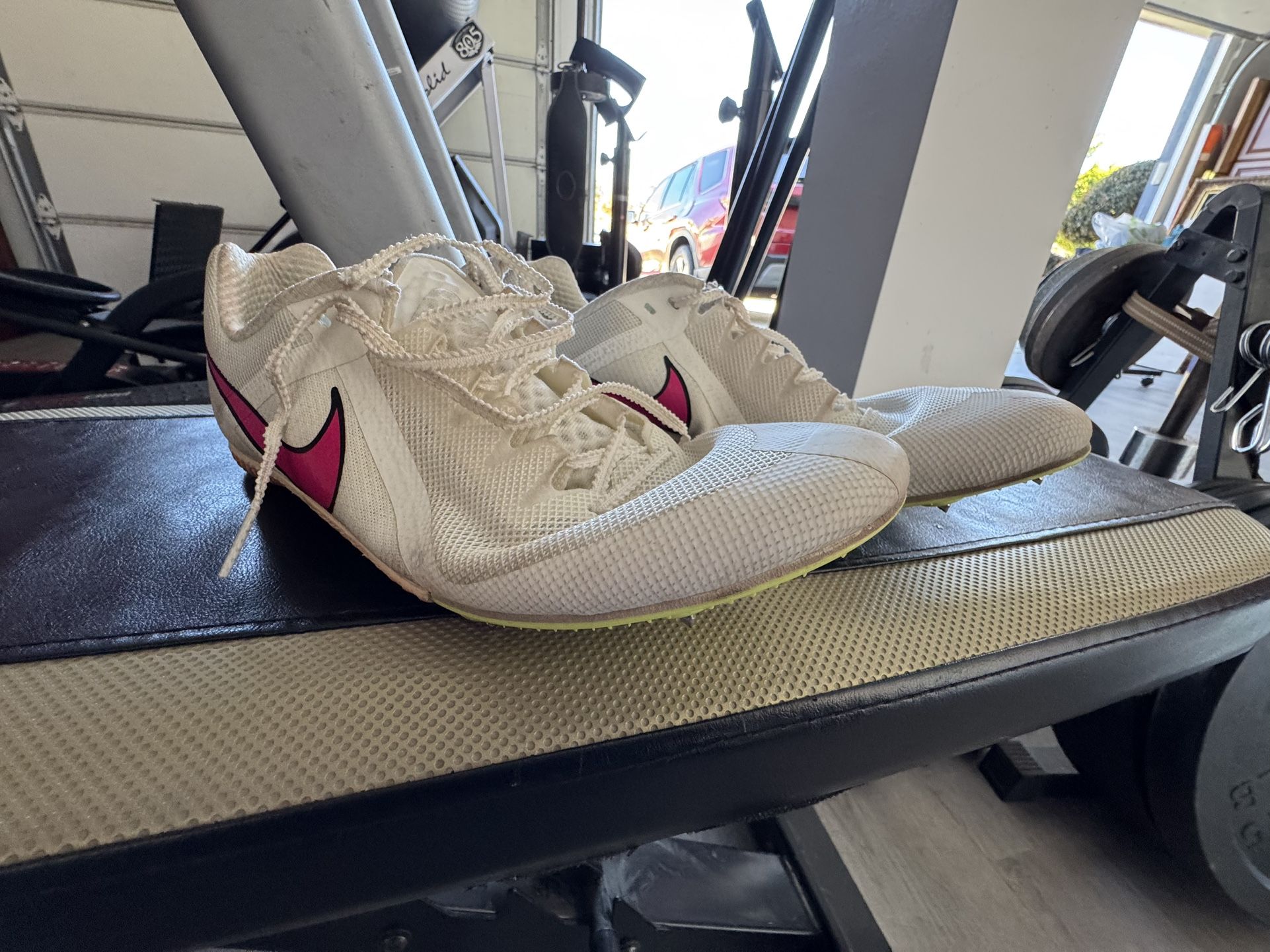Track spikes