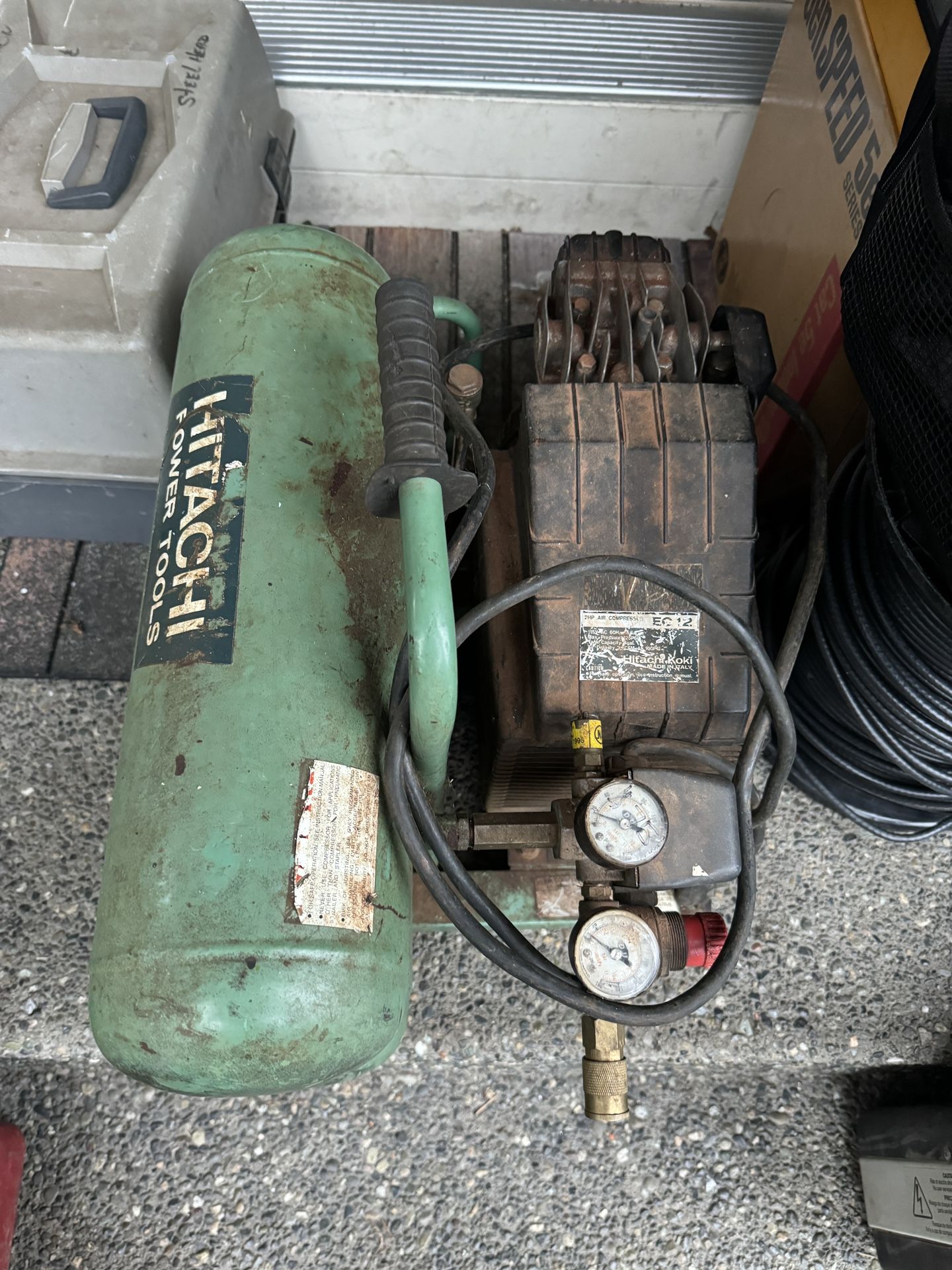 Hitachi Air Compressor
