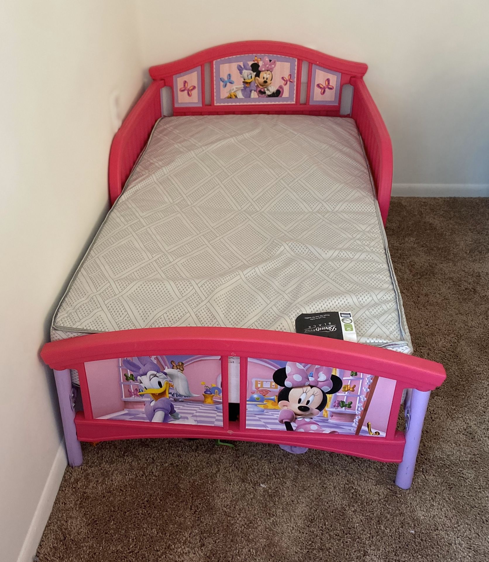 Minnie Mouse Toddler Bed with Mattress