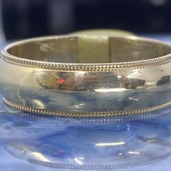 $1000 Yellow Gold Band Ring 