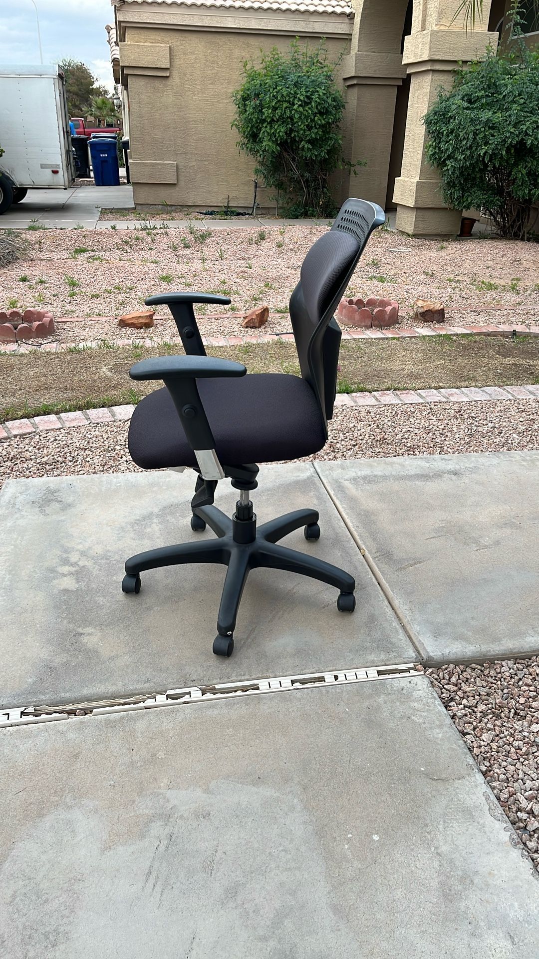 Ergonomic Office Chair