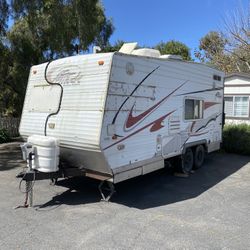 2008 Attitude Toy Hauler