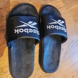 Reebok Slides Size Youth 3