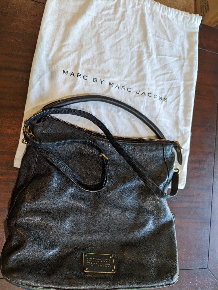 Marc by Marc Jacobs Black Leather Hobo bag