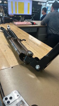 Blue Ox Tow Bar with Baseplate Bracket