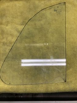 Vw bug wing window driver side good shape