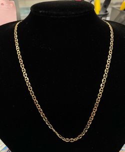 $1500 Yellow Gold Beveled Marine Chain