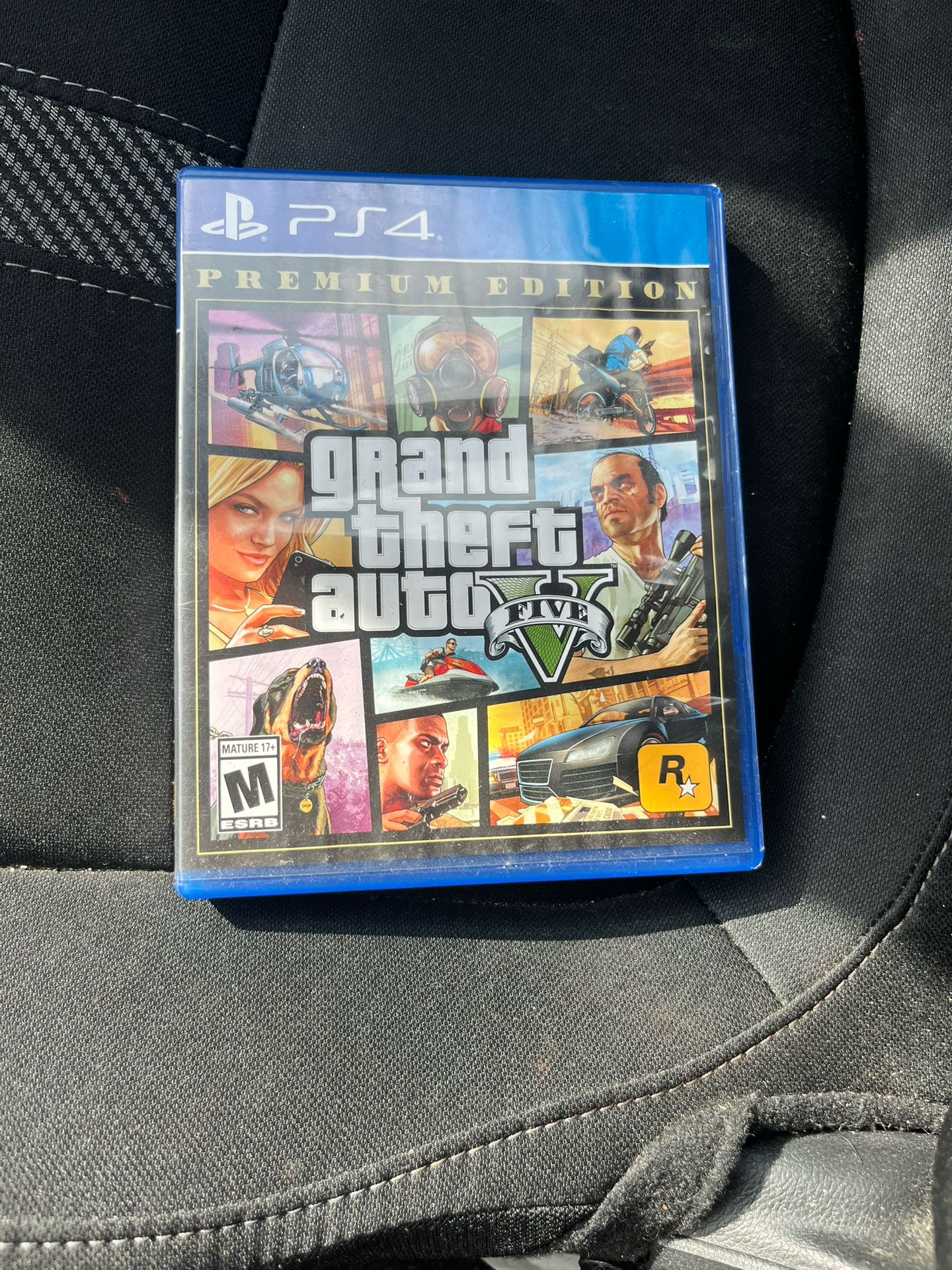 GTA 5 Premium Edition PS4
