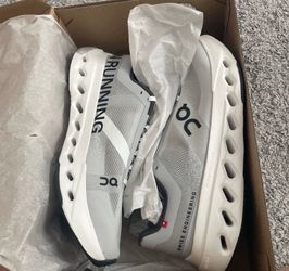 On Cloudsurfer Next Men's Size 10 Wide Glacier White Gray