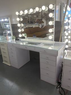 Vanities +-= Tocadores +-= in Stock +-= Disposable
