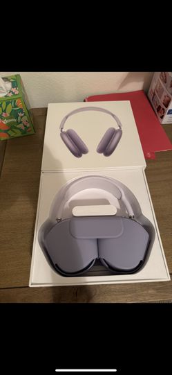 Purple AirPods Max