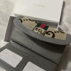 Wallets Women’s 
