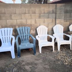 Outdoor Chairs And Benches 