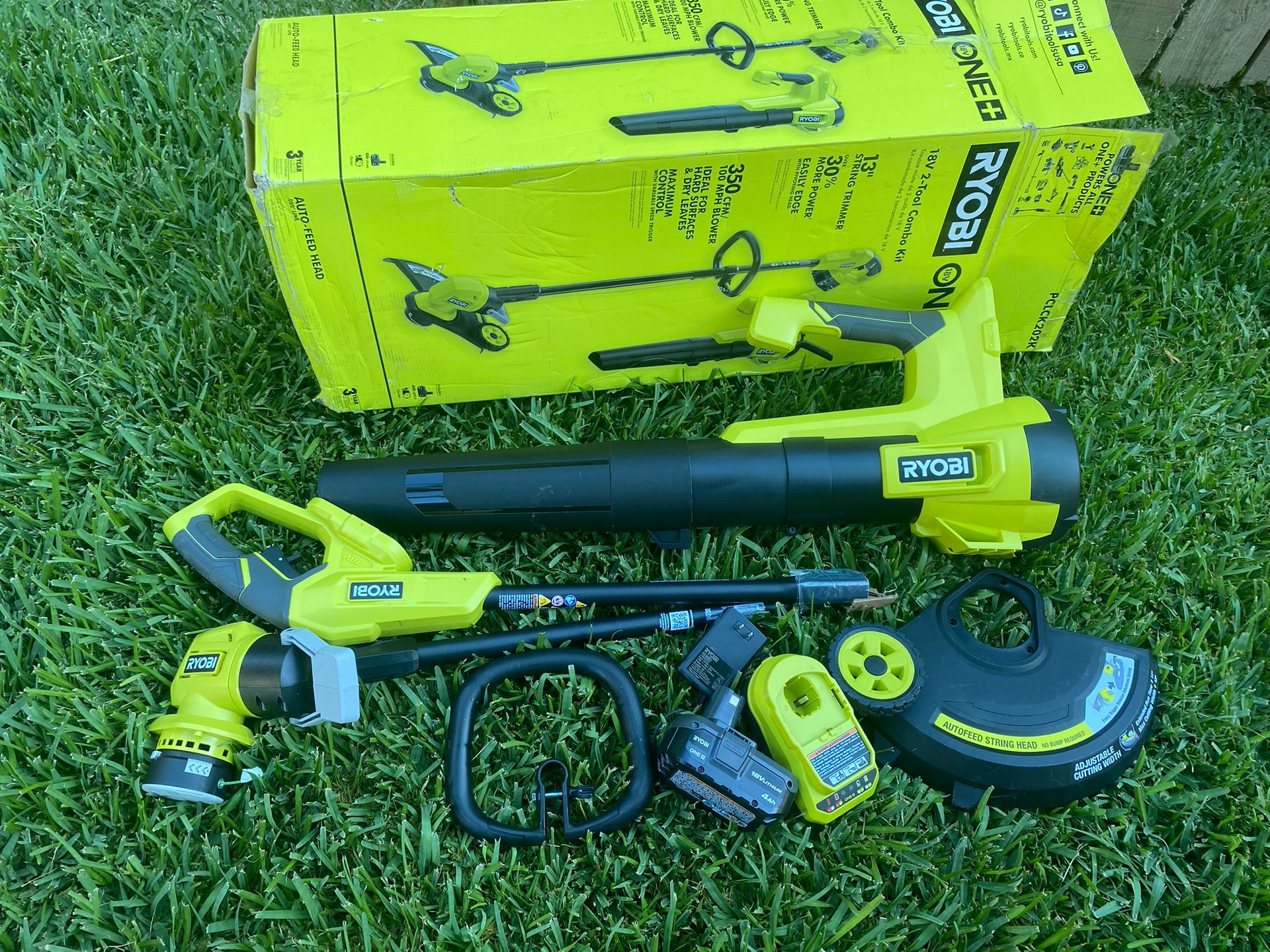 RYOBI ONE+ 18V Cordless Battery String Trimmer/Edger and Jet Fan  display picture 1