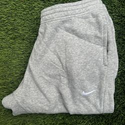 nike sweats